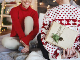 Santa Clause Approved Best Christmas Gifts for Girlfriend Ideas